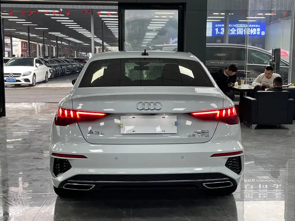 Audi A3 2022 — фото 14