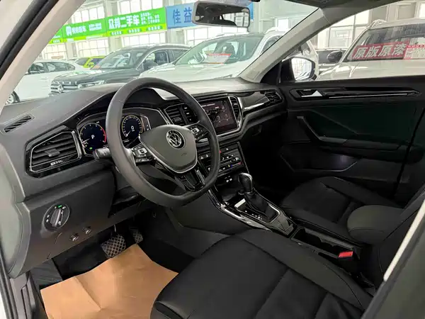 Volkswagen T-Roc 2022
