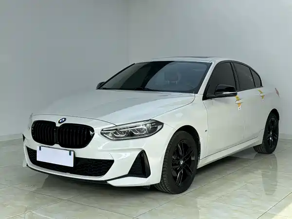 BMW 1 Series 2021