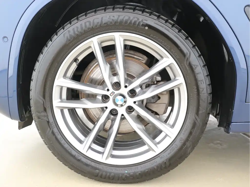 BMW X3 2018 — фото 15