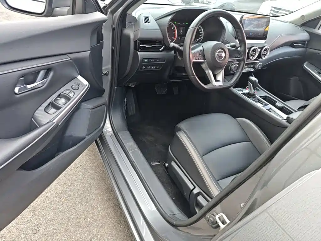 Nissan Sylphy 2023 — фото 16