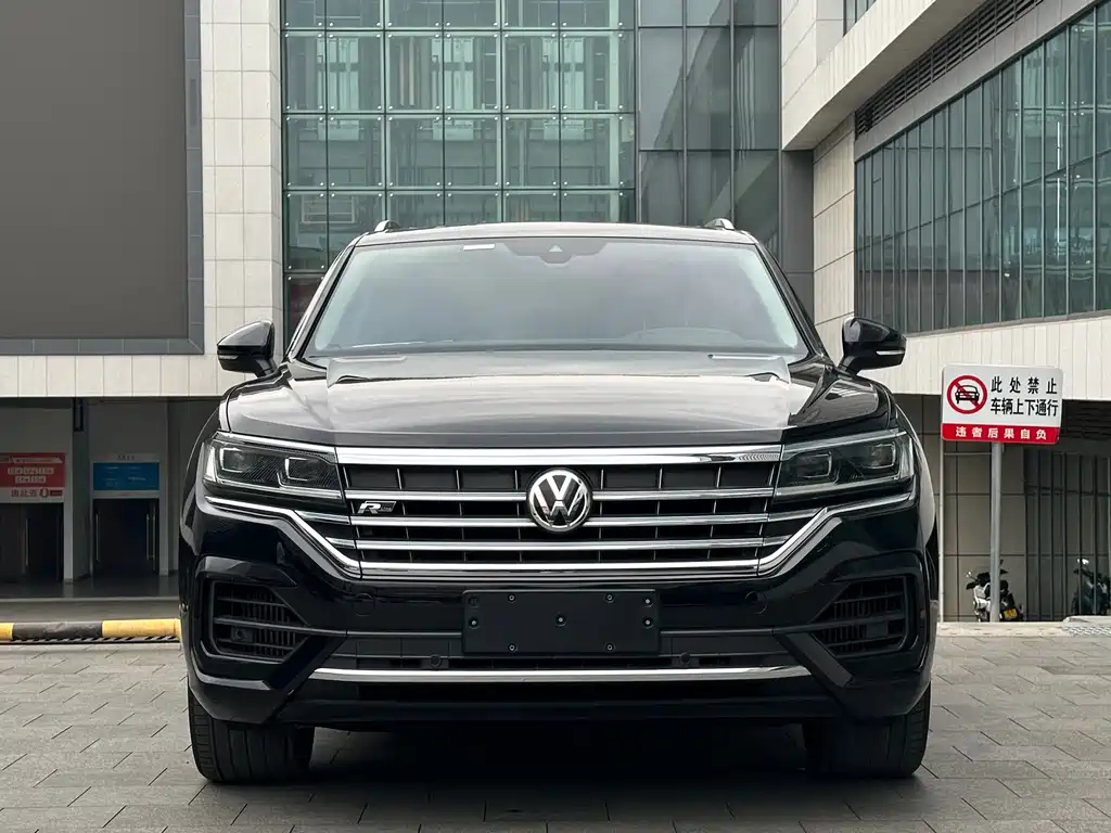 Volkswagen Touareg 2019 — фото 2