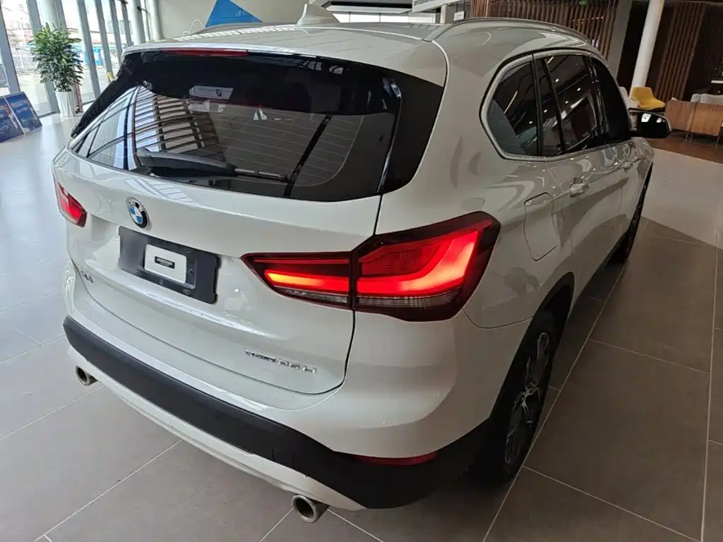 BMW X1 2021