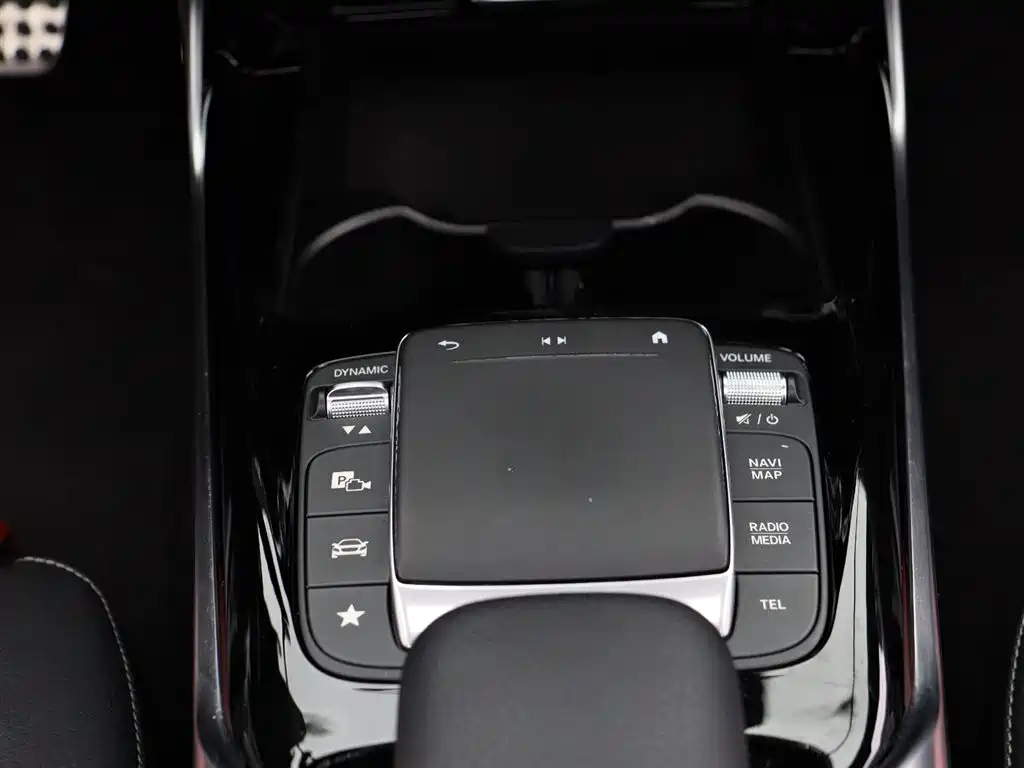 Mercedes-Benz A-Class AMG 2020 — фото 17