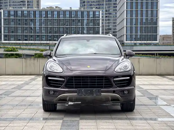 Porsche Cayenne 2014