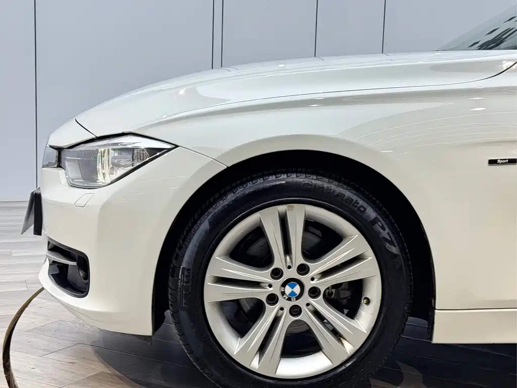 BMW 3 Series 2012 — фото 12