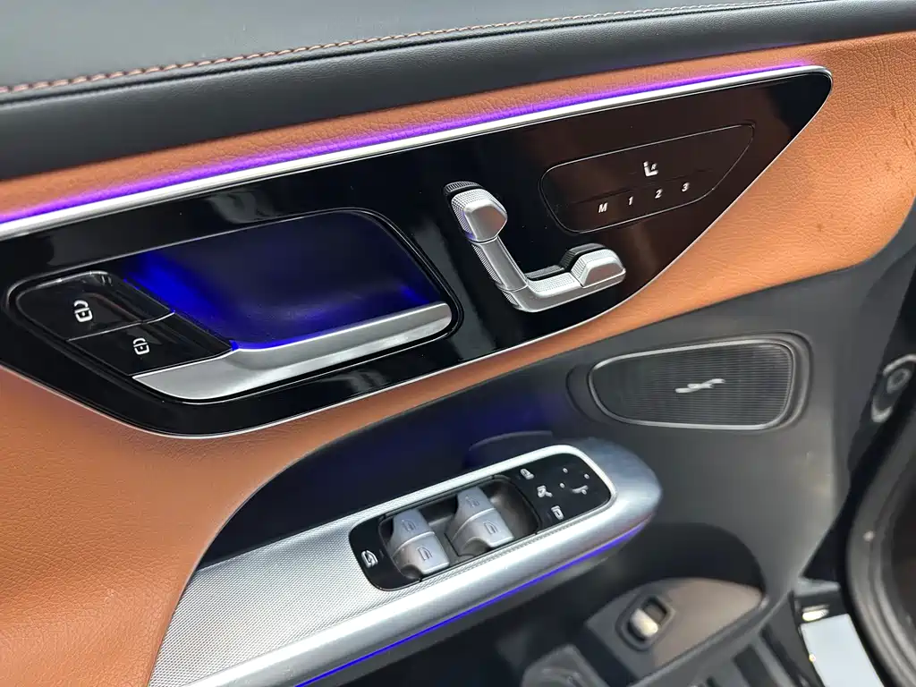 Mercedes-Benz GLC 2023 — фото 13