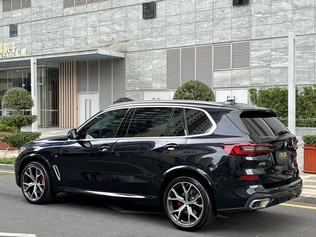 BMW X5 2023 — фото 4