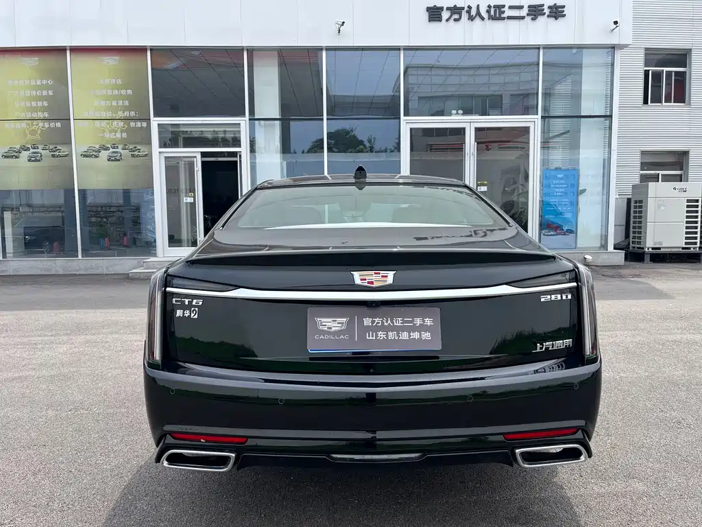Cadillac CT6 2025 — фото 14