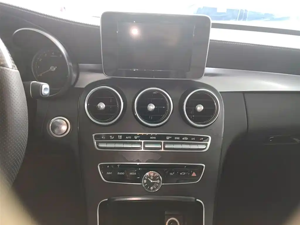 Mercedes-Benz C-Class 2017 — фото 13