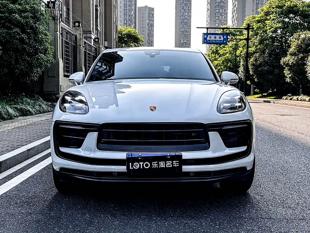 Porsche Macan 2023 — фото 2