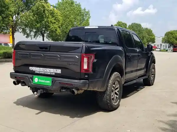 Ford F-150 Raptor 2018