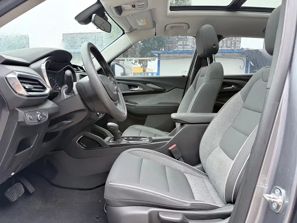 Chevrolet Tracker 2021 — фото 10