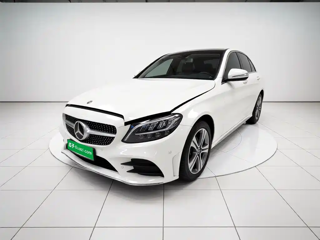 Mercedes-Benz C-Class 2020