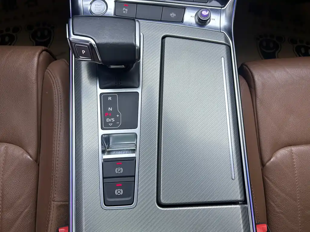 Audi A6L 2020 — фото 13