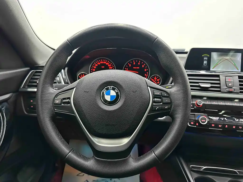 BMW 3 Series GT 2019 — фото 16