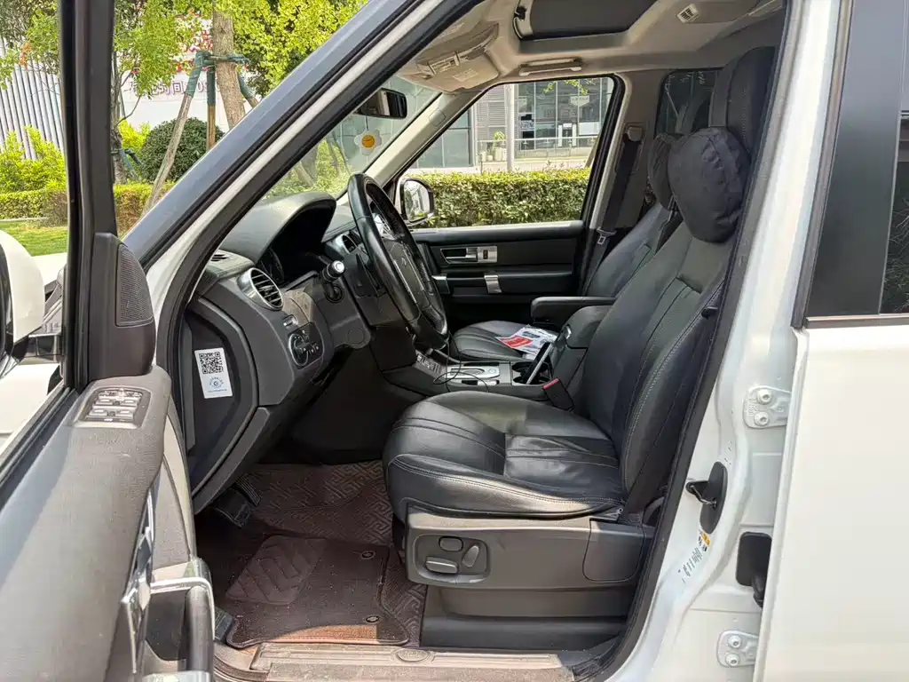 Land Rover Discovery 2014