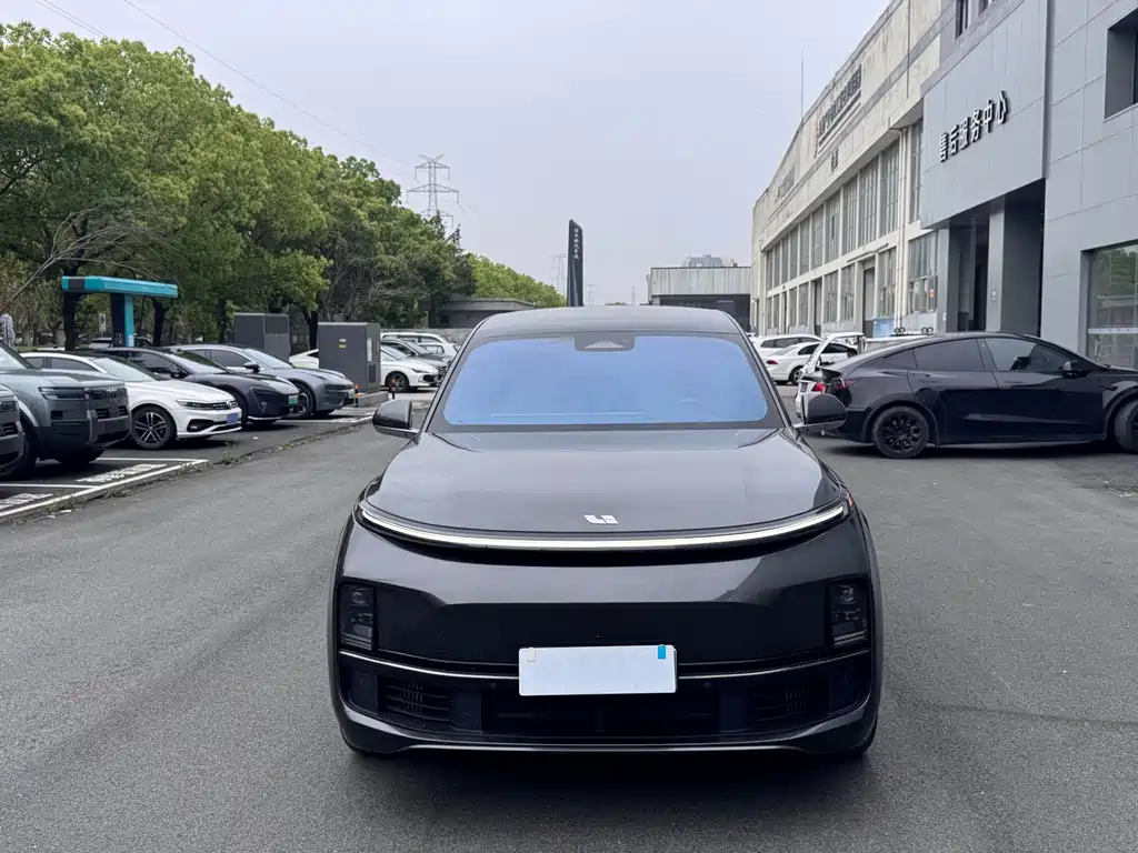 Li Auto Li L8 2023