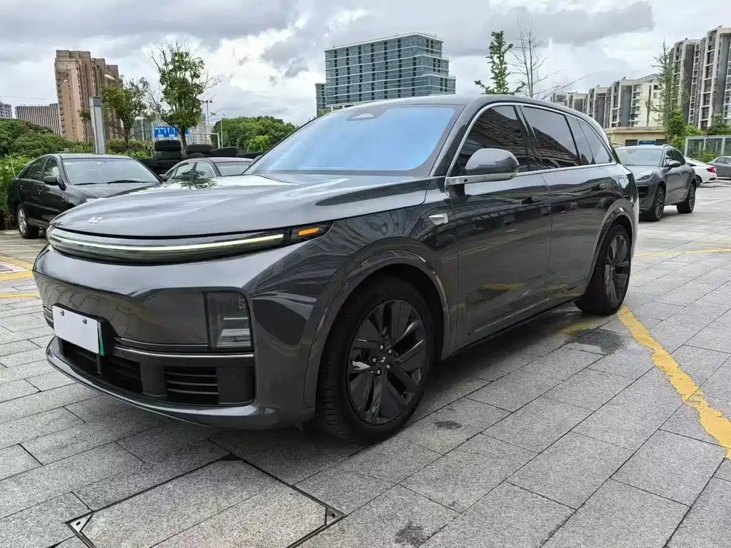 Li Auto Li L7 2023