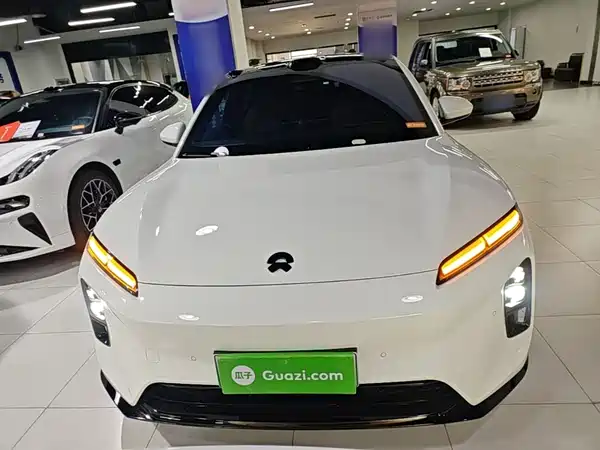 NIO ET5T 2025