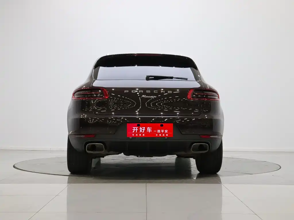 Porsche Macan 2017 — фото 5