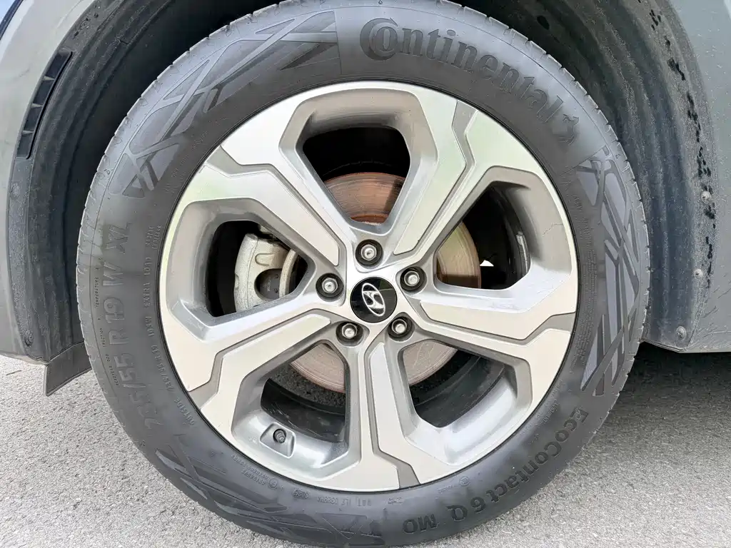 Hyundai Santa Fe 2019 — фото 21