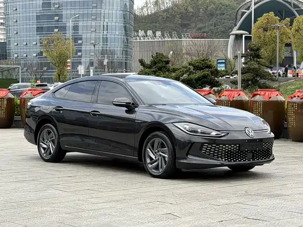 Volkswagen Lamando 2024