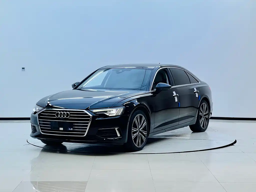 Audi A6L 2022