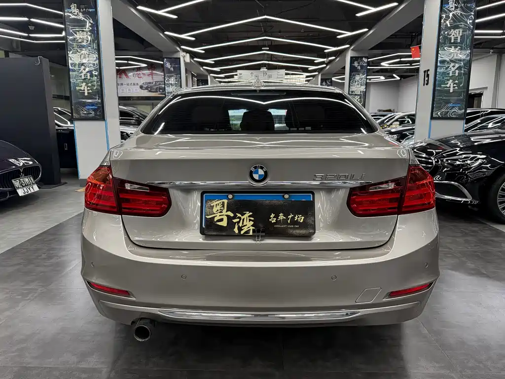 BMW 3 Series 2014 — фото 16