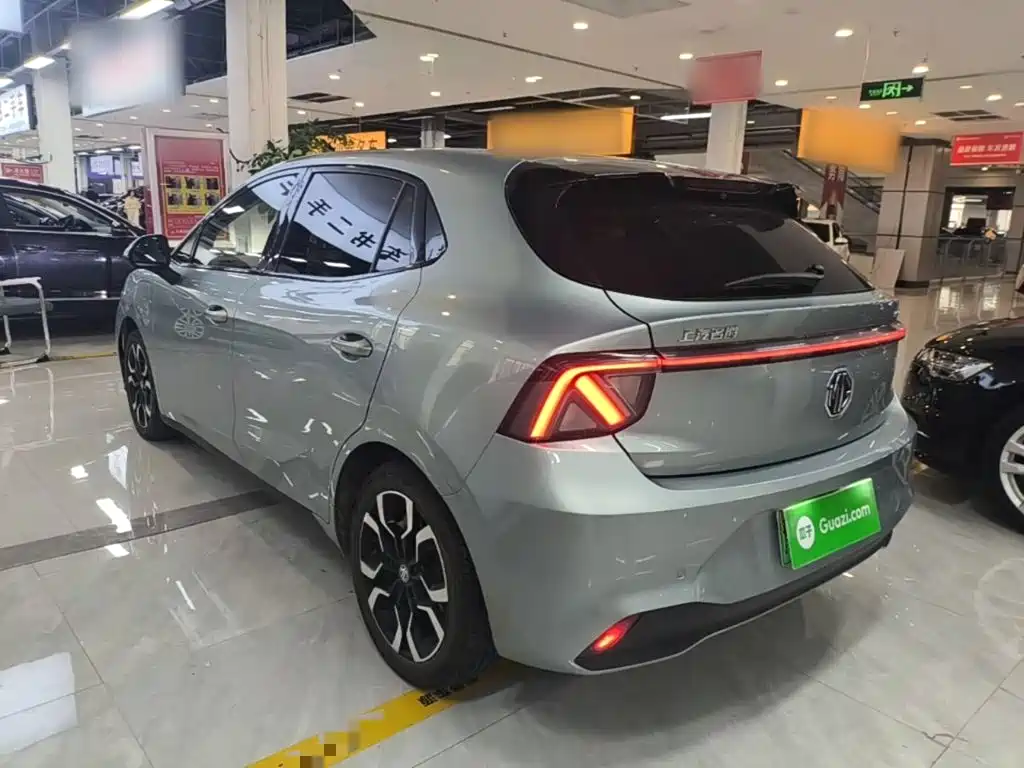 MG MG4 2025