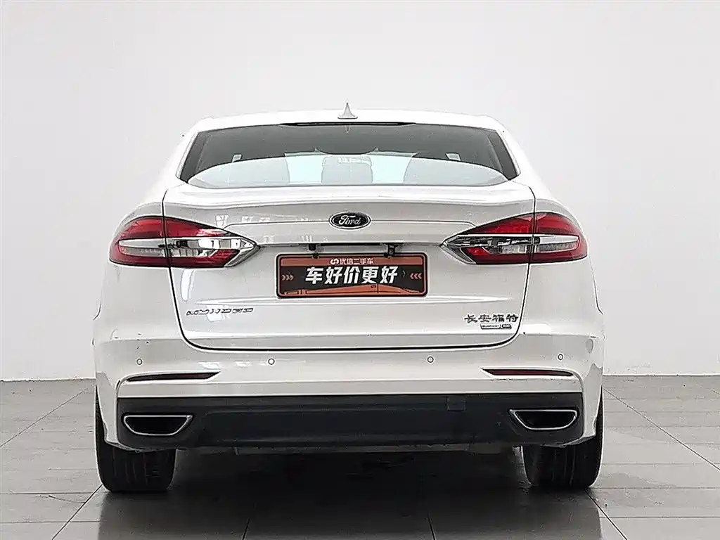 Ford Mondeo 2019 — фото 4