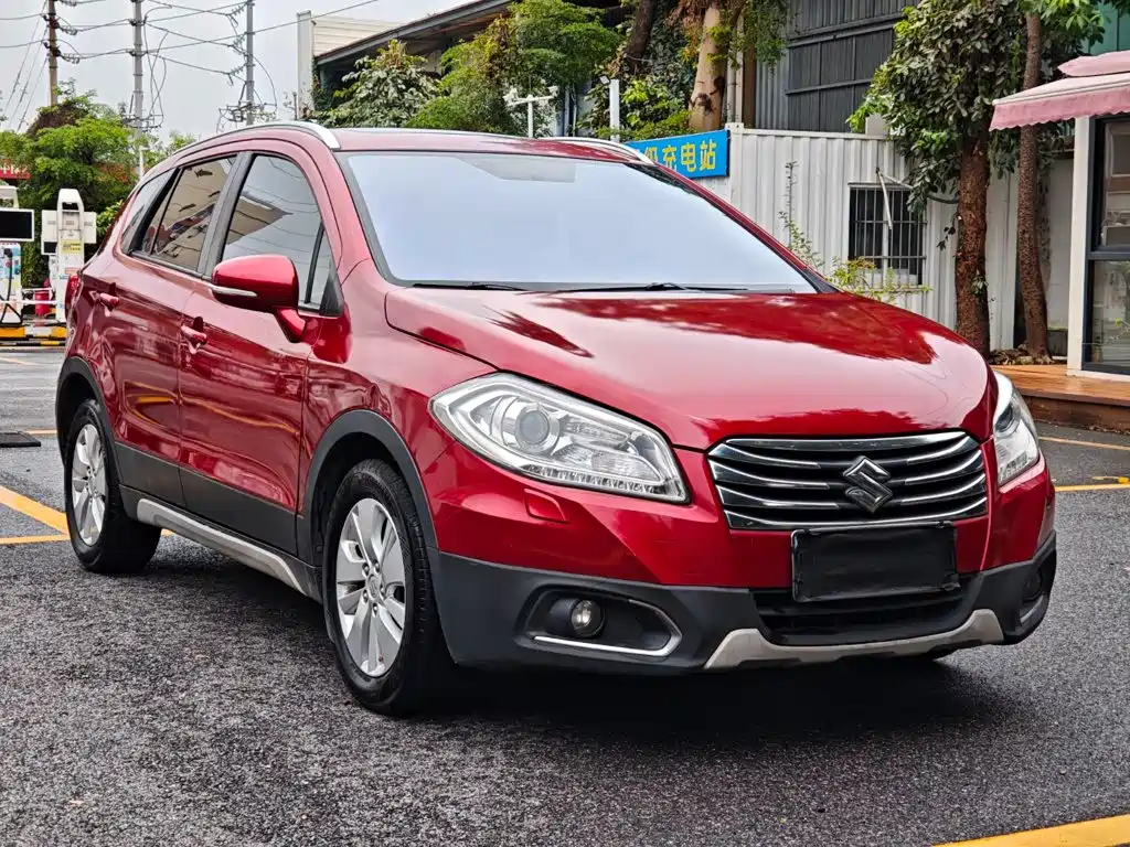 Suzuki S-Cross 2015 — фото 3