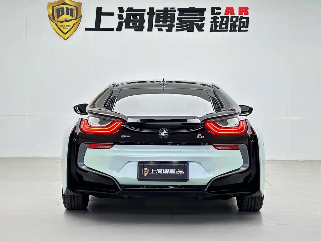 BMW i8 2016 — фото 7