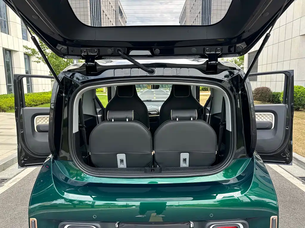 Baojun Kiwi EV 2022 — фото 19