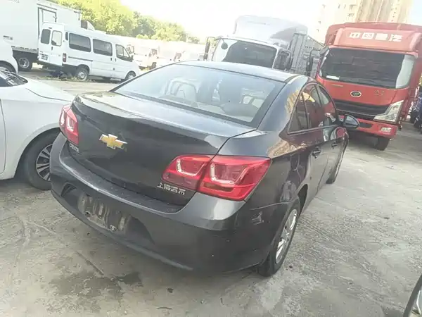Chevrolet Cruze 2014