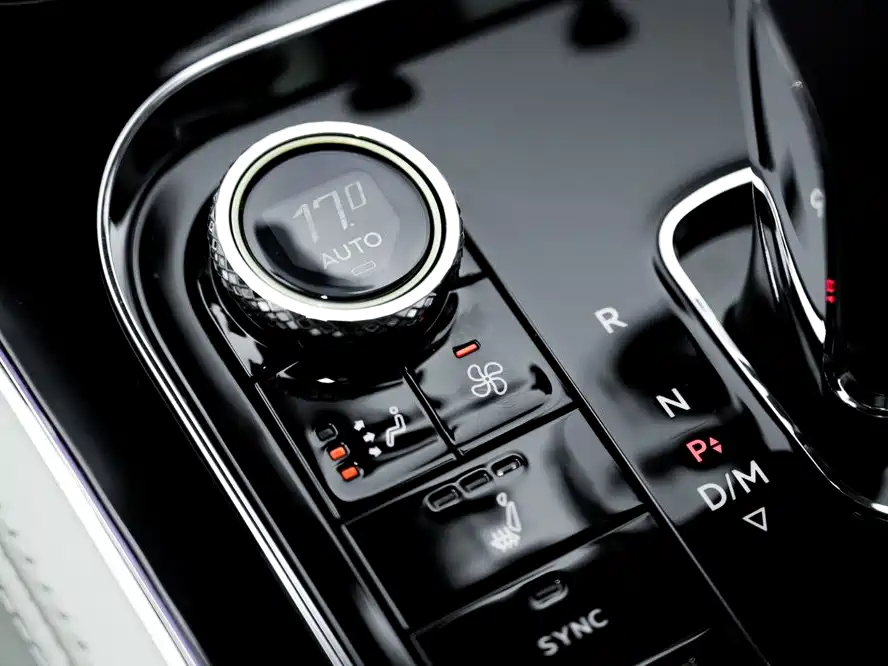 Bentley Continental 2021 — фото 21