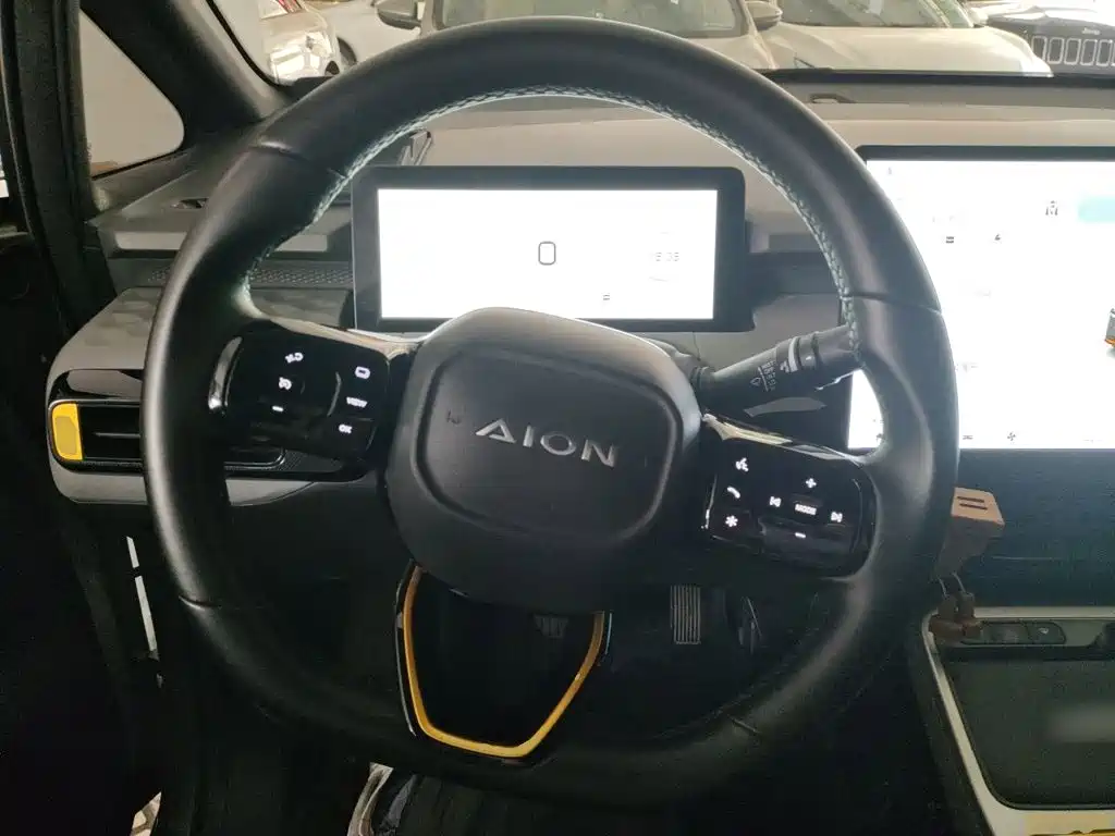 Aion Y 2022