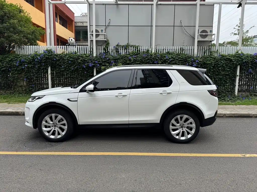 Land Rover Discovery Sport 2021 — фото 5