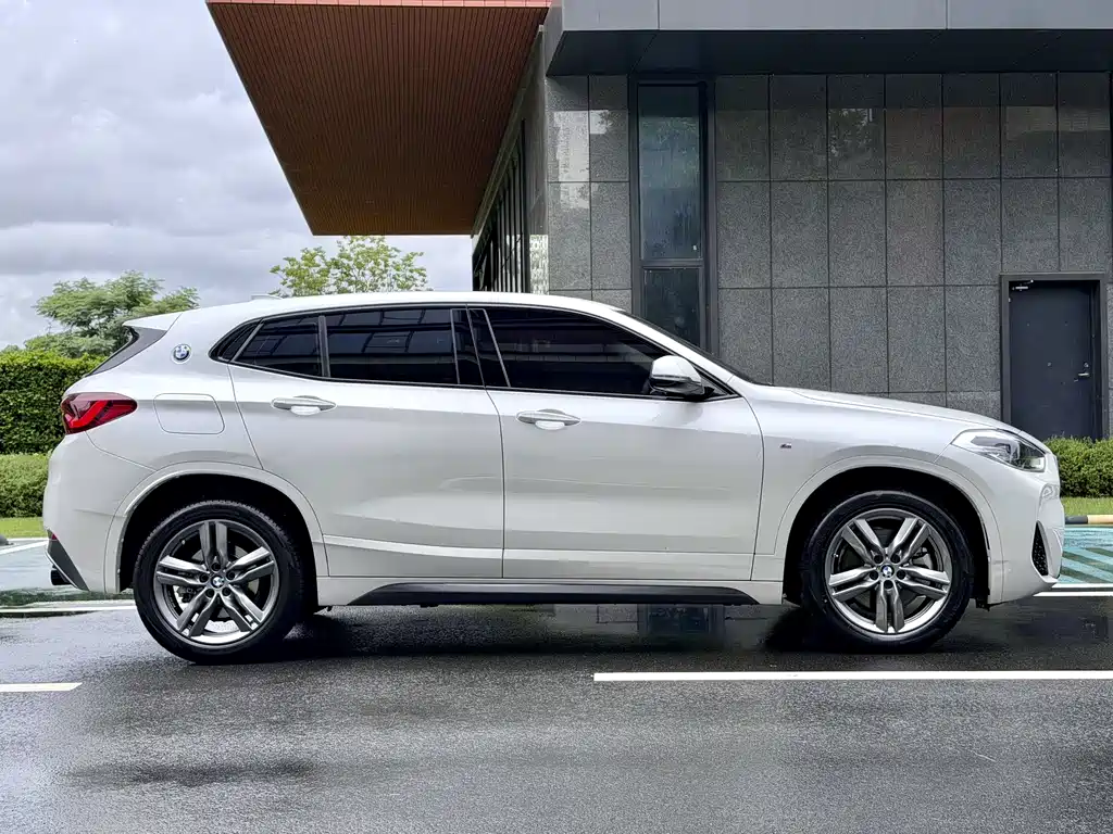 BMW X2 2023