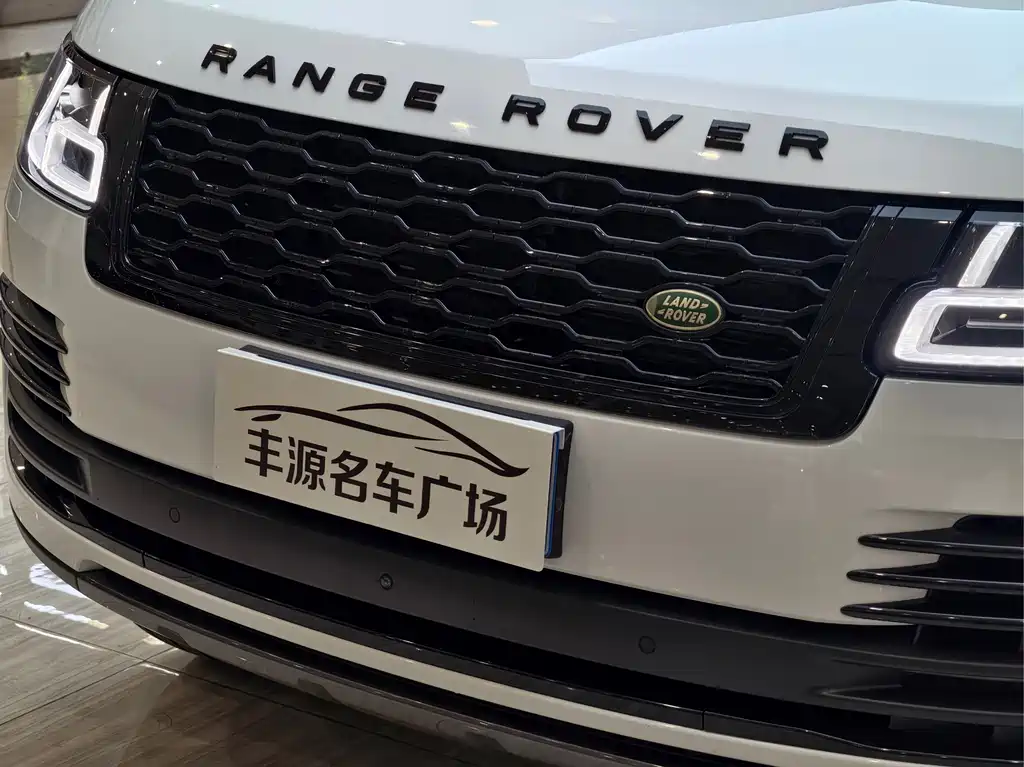 Land Rover Range Rover 2022 — фото 21