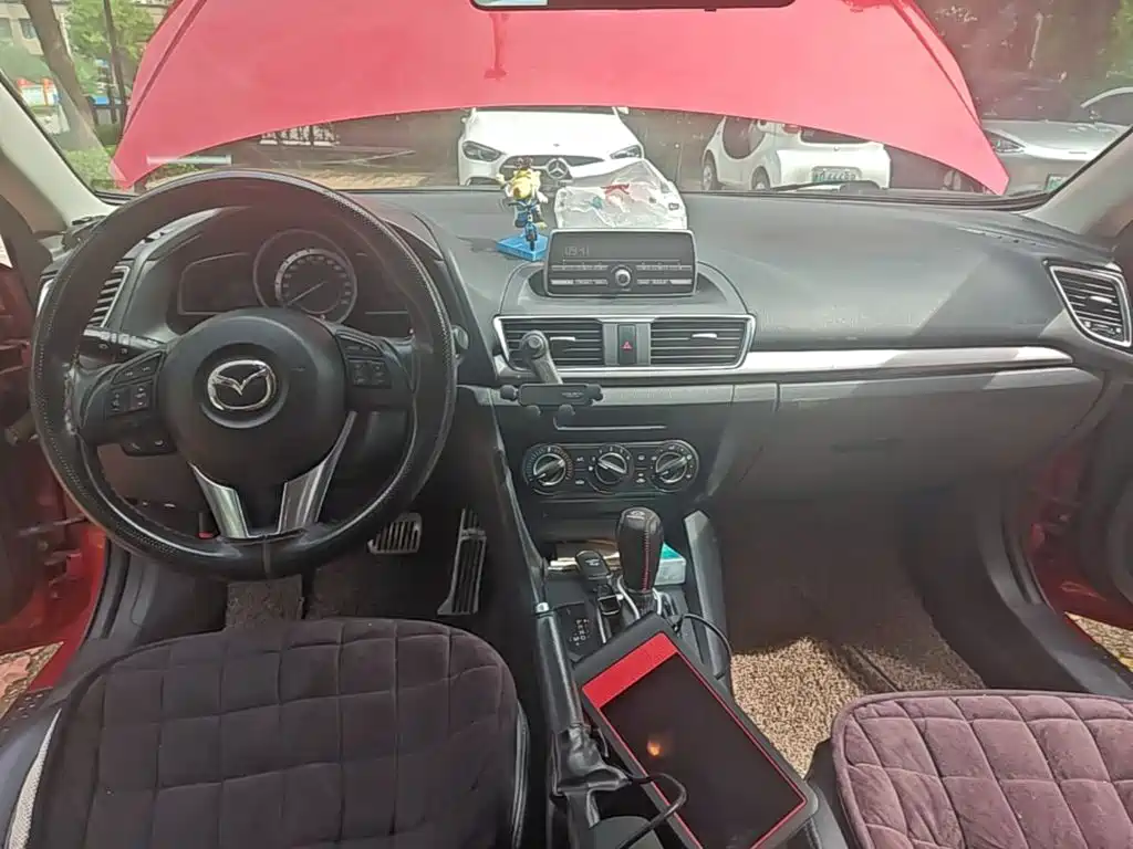 Mazda 3 Angkesela 2016 — фото 10