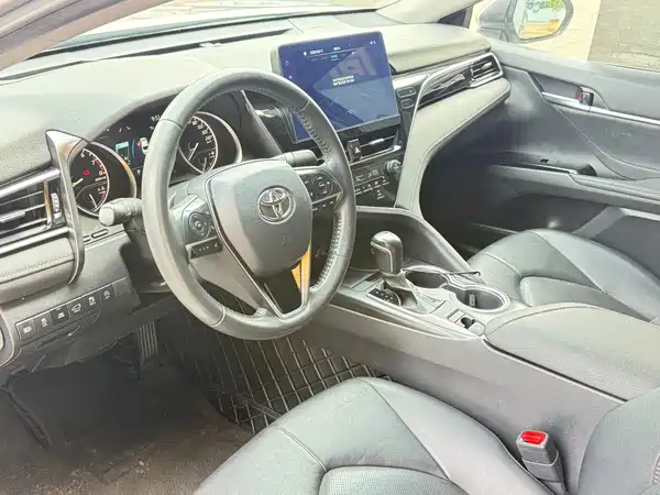 Toyota Camry 2023