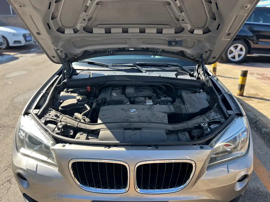 BMW X1 2013 — фото 19