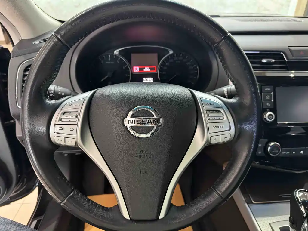 Nissan Teana 2017 — фото 13