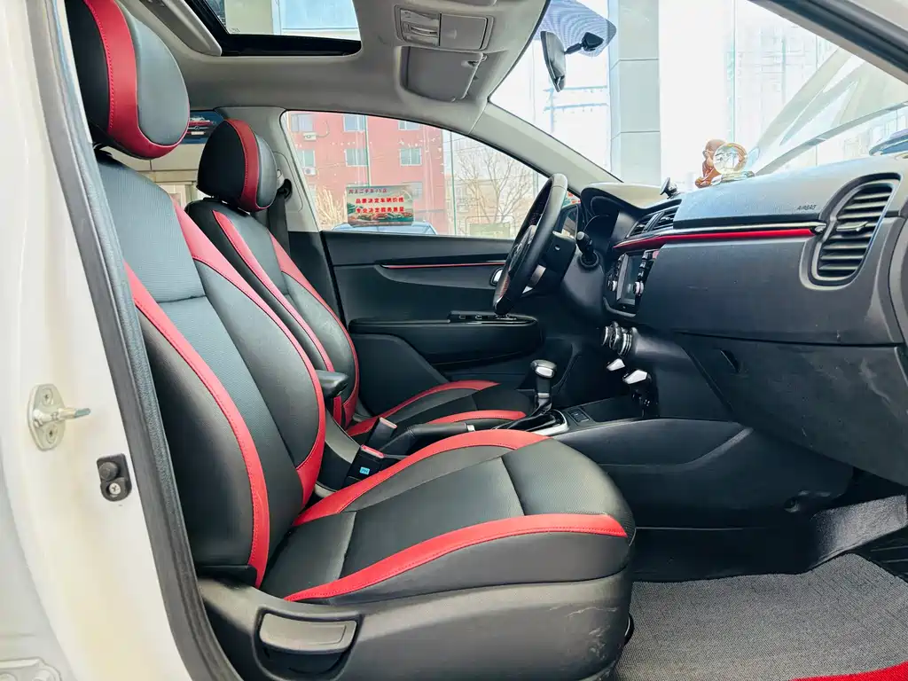 Kia KX Cross 2019 — фото 15