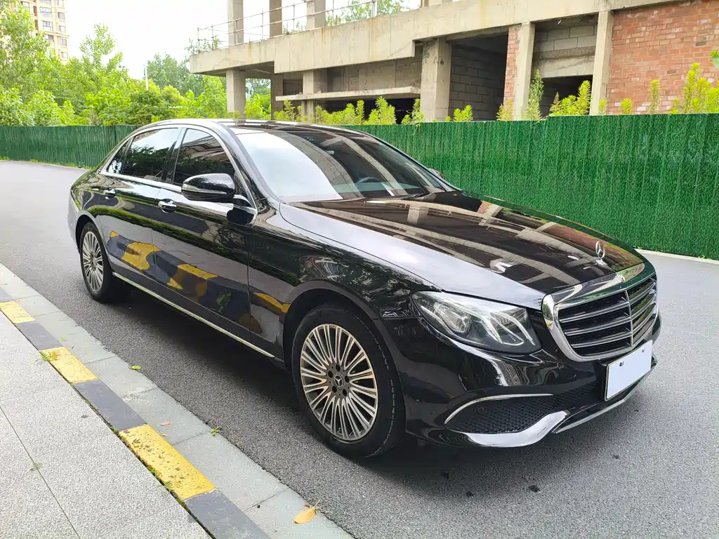 Mercedes-Benz E-Class 2019