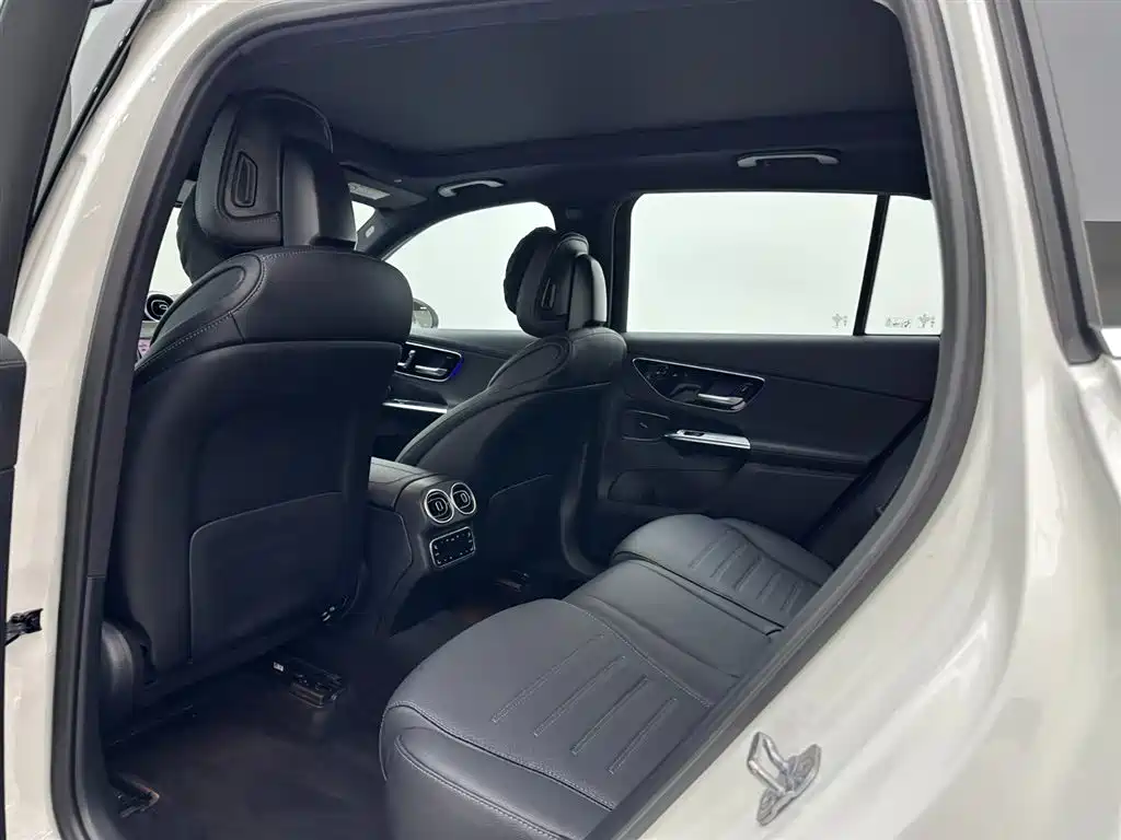 Mercedes-Benz GLC 2023 — фото 21