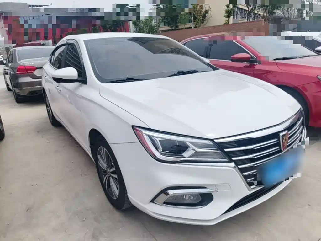 Roewe i5 2019