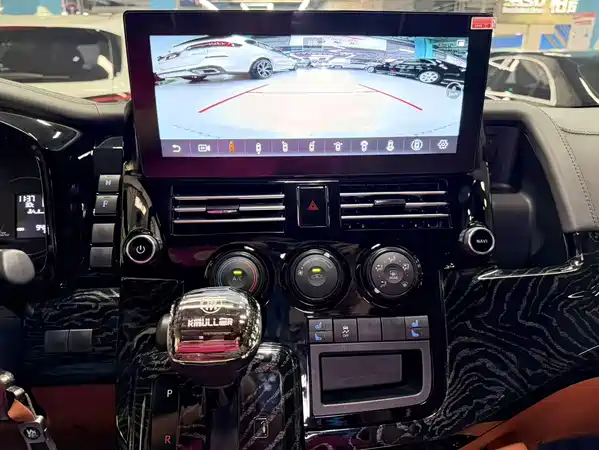 Toyota Alphard 2025