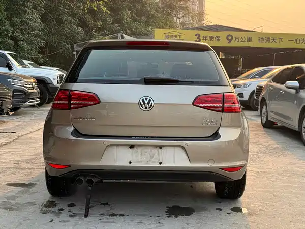 Volkswagen Golf 2016